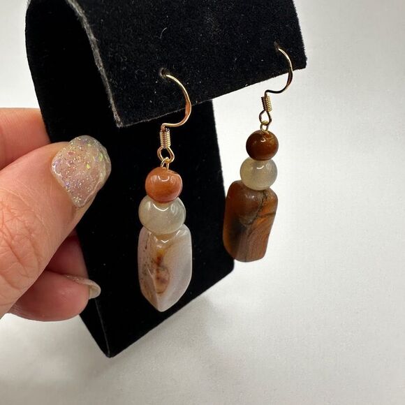 Almost 2.5" polished agate stone dangle earrings with stamped 925 hooks! - Picture 2 of 11